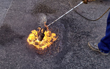 Bolnhurst flat roofing repairs